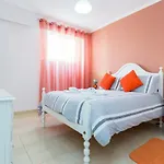 Arenga * לאגוּ‏ש